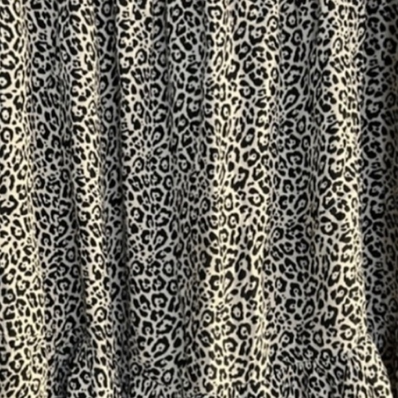 American Eagle flowy mini skirt with Animal print skit Large - Picture 7 of 9